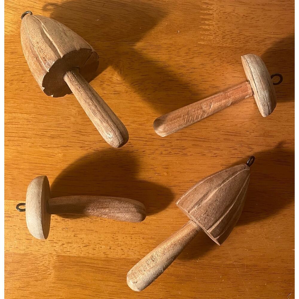 4 Mushroom Ornaments Wood Carved Country Primitive Christmas Lodge Cabin Decor